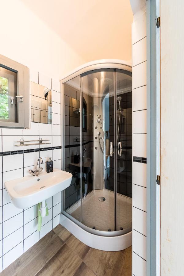 Penge Bungalok Otel Balatonalmádi Dış mekan fotoğraf